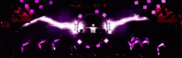 [VIDEO] Learn How Armin Van Buuren Uses MYO Armbands to Control Lights and LED Screens on Stage